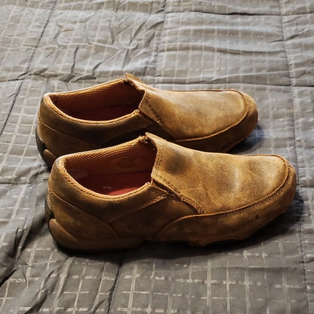 Twisted X Moc